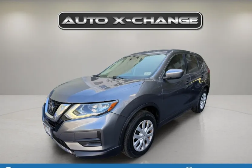 2019 Nissan Rogue S photo 1