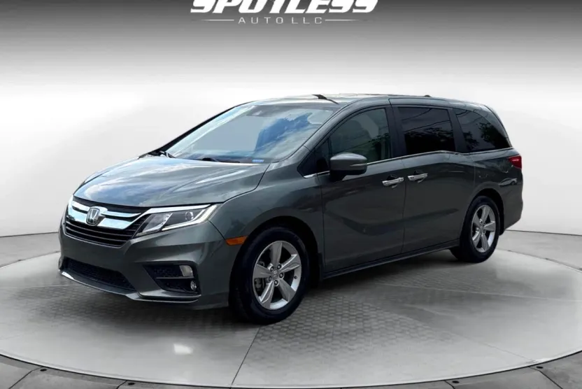 2019 Honda Odyssey EX-L photo 1