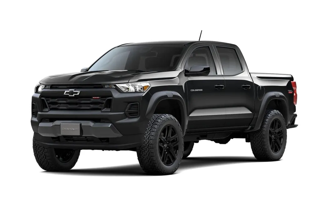 2025 Chevrolet Colorado Trail Boss photo 1