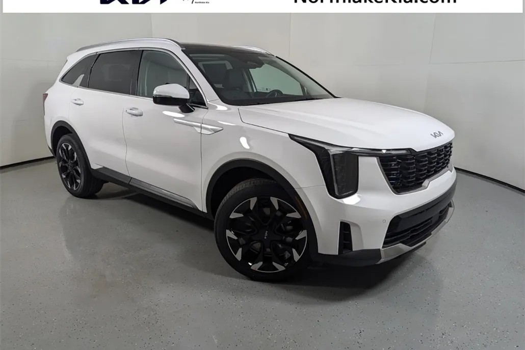 2025 Kia Sorento EX photo 1