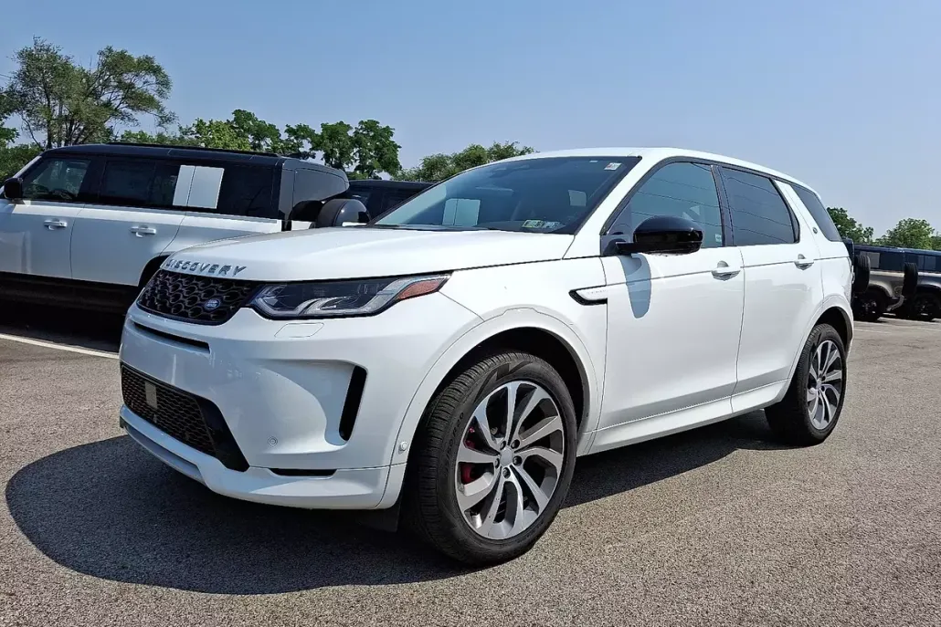2024 Land Rover Discovery Sport S photo 1