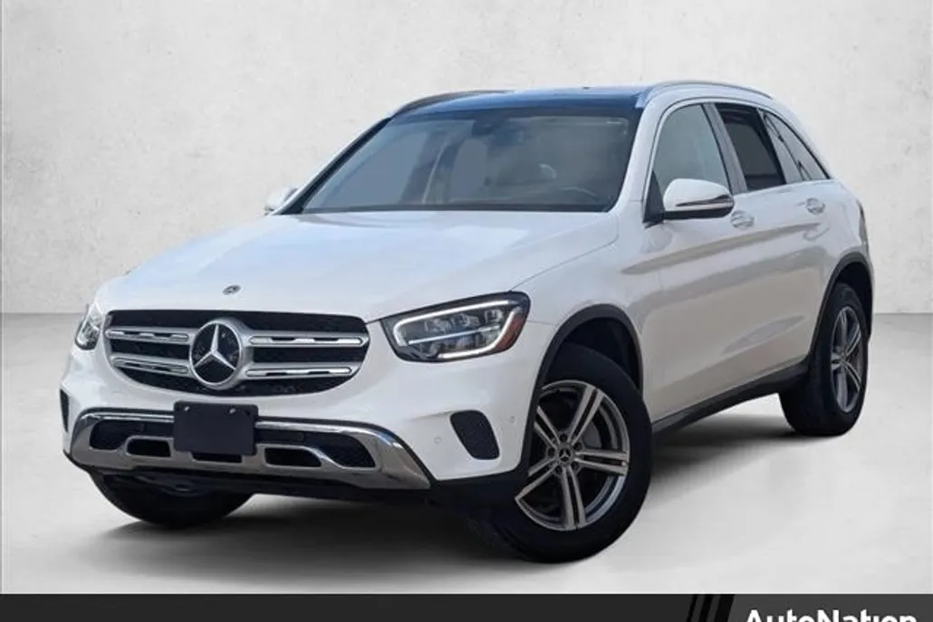 2021 Mercedes Benz GLC 300 photo 1