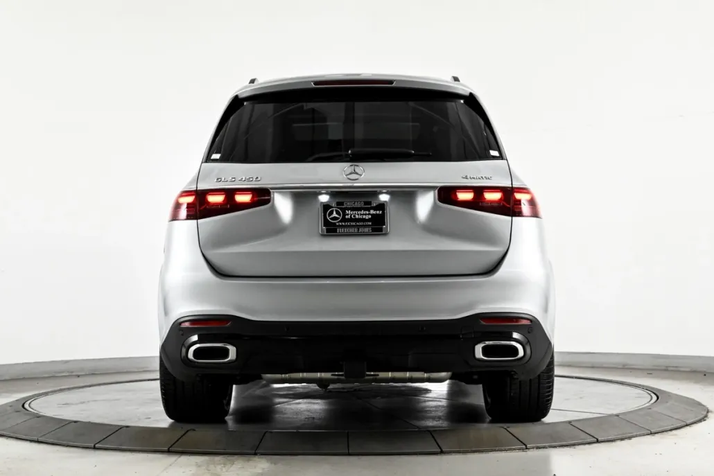 2025 Mercedes Benz GLS 450 4MATIC photo 1