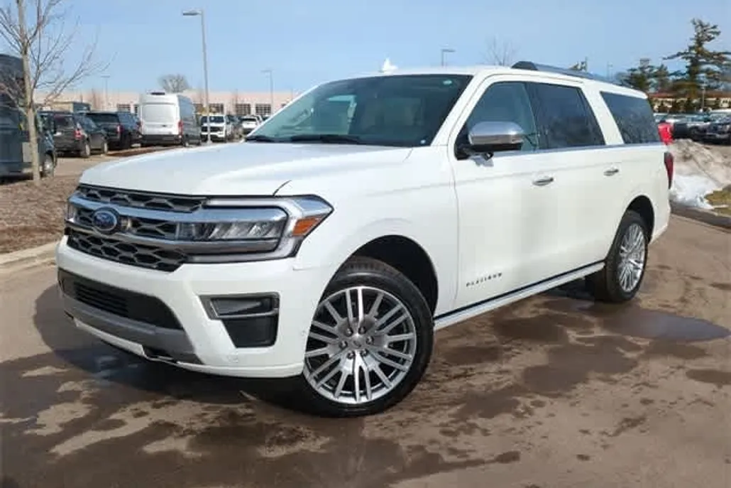 2024 Ford Expedition MAX Platinum photo 1