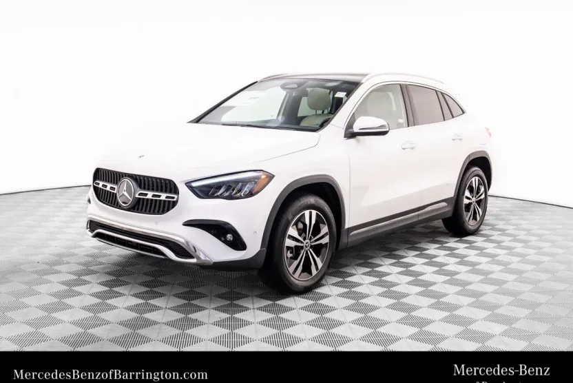 2026 Mercedes Benz GLA 250 4MATIC photo 1