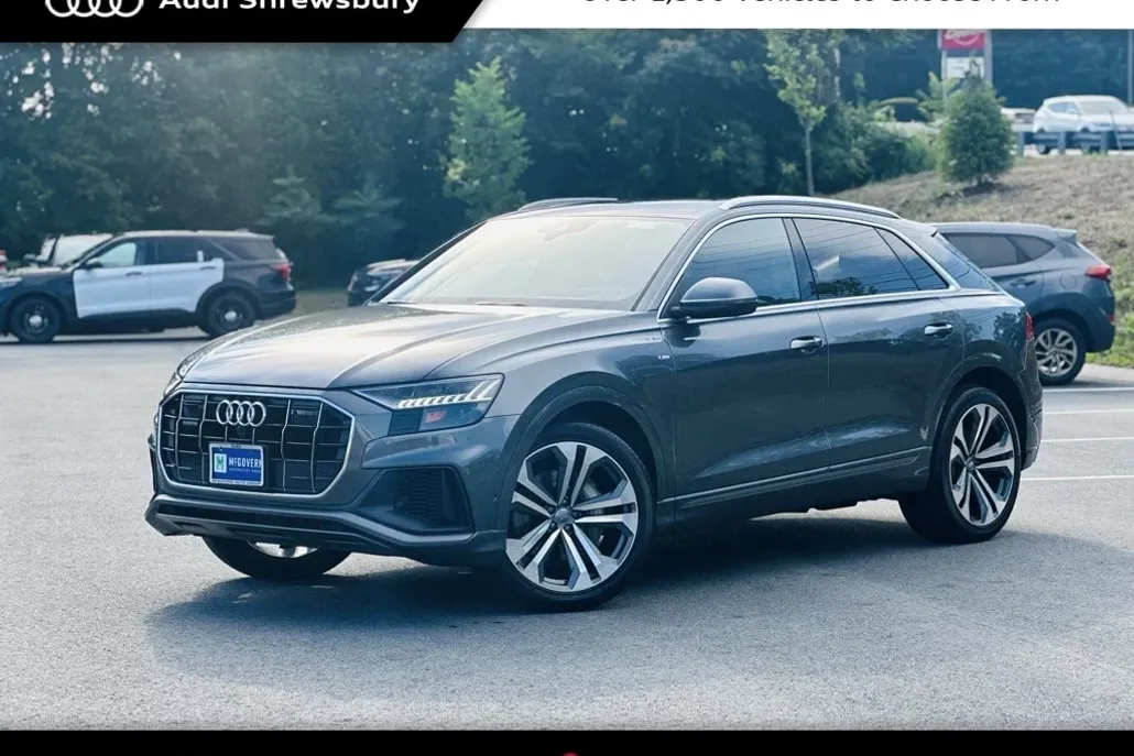 2020 Audi Q8 55 Prestige photo 1