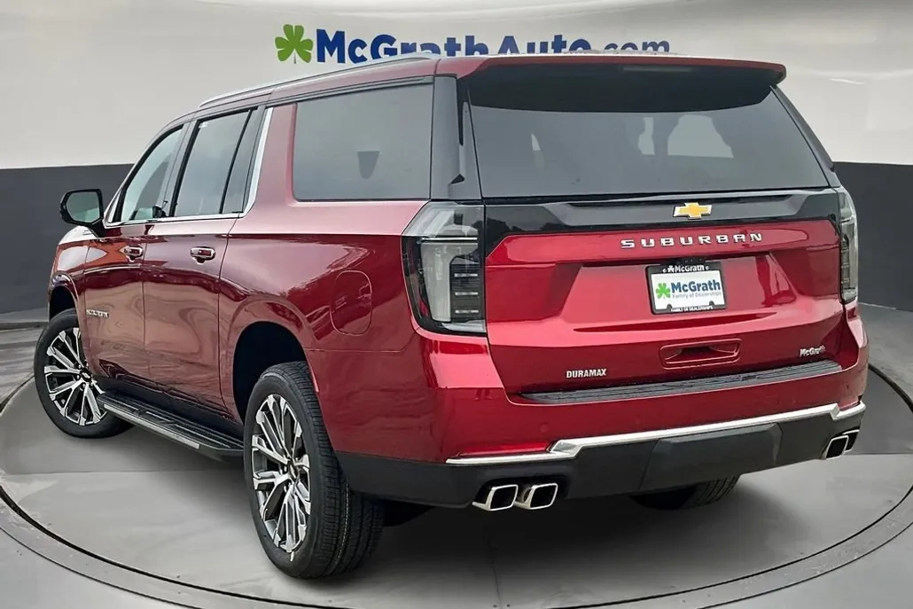 2026 Chevrolet Suburban High Country photo 1
