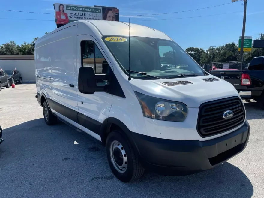 2016 Ford Transit Van photo 1