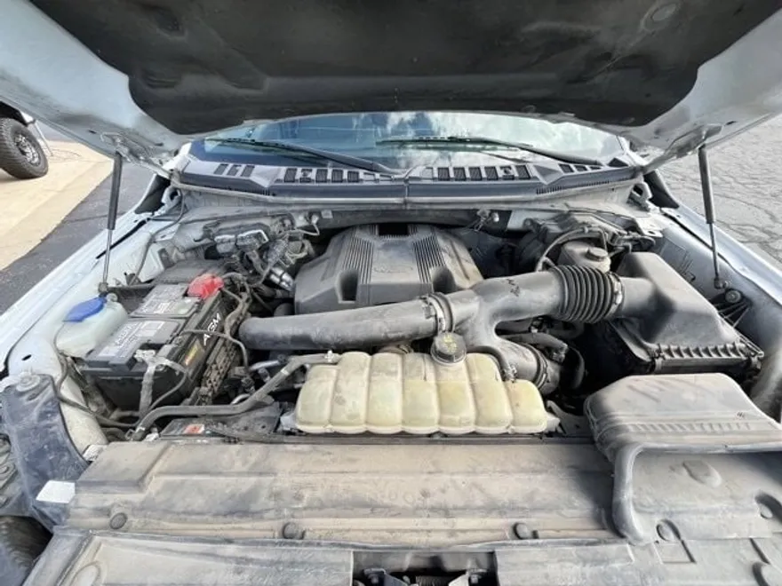 2019 Ford F-150 XLT photo 1