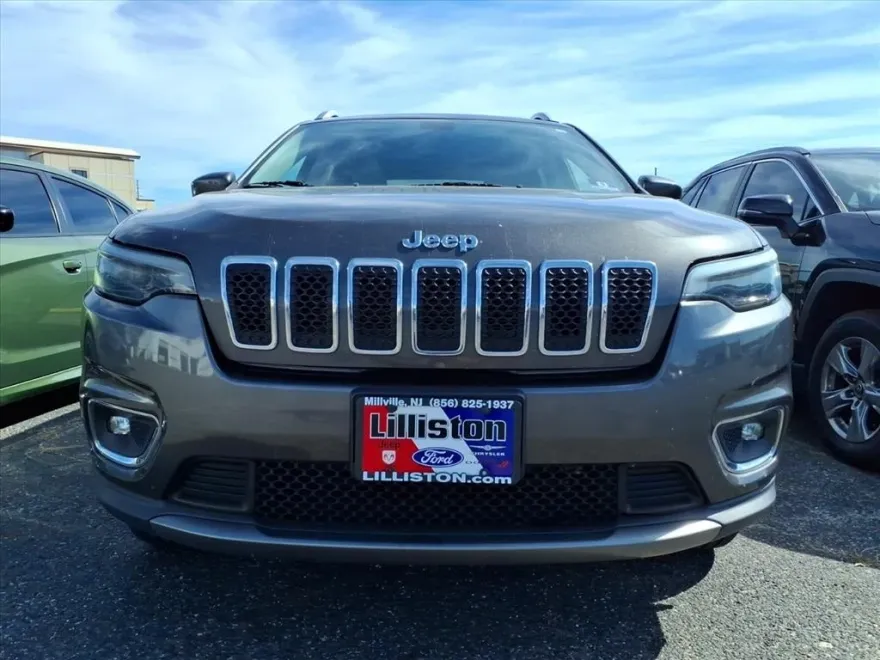 2019 Jeep Cherokee Limited photo 1