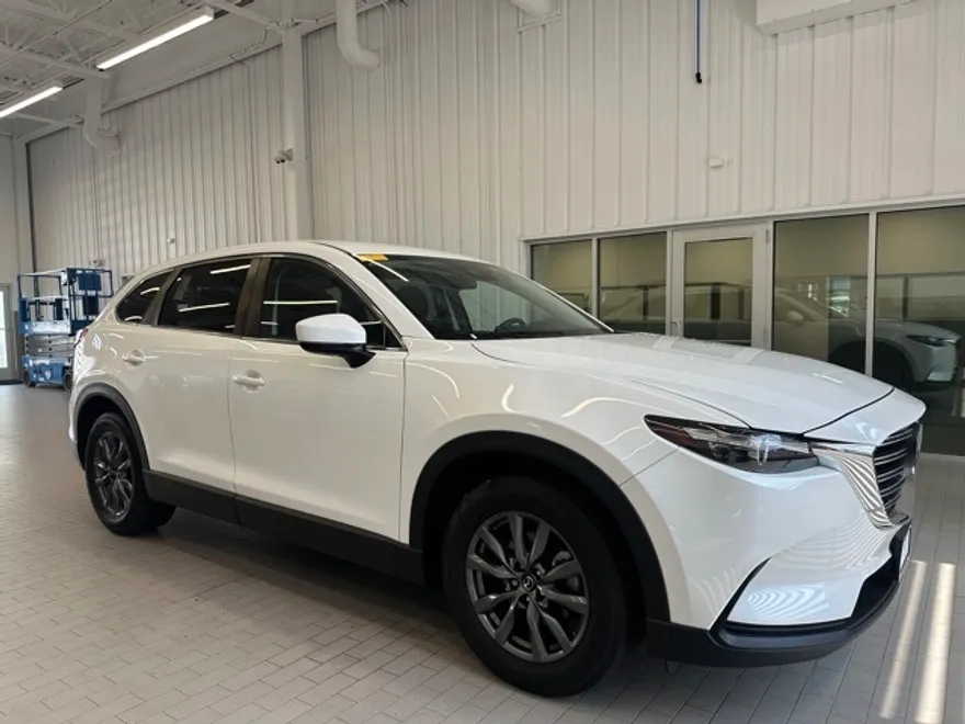 2022 Mazda CX-9 Sport photo 1