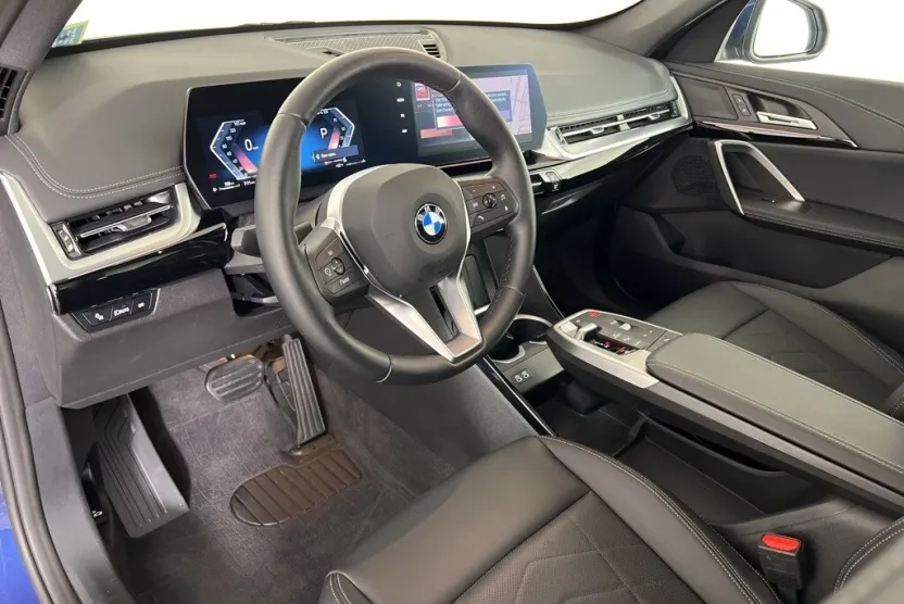 2025 Bmw X1 XDrive28i photo 1