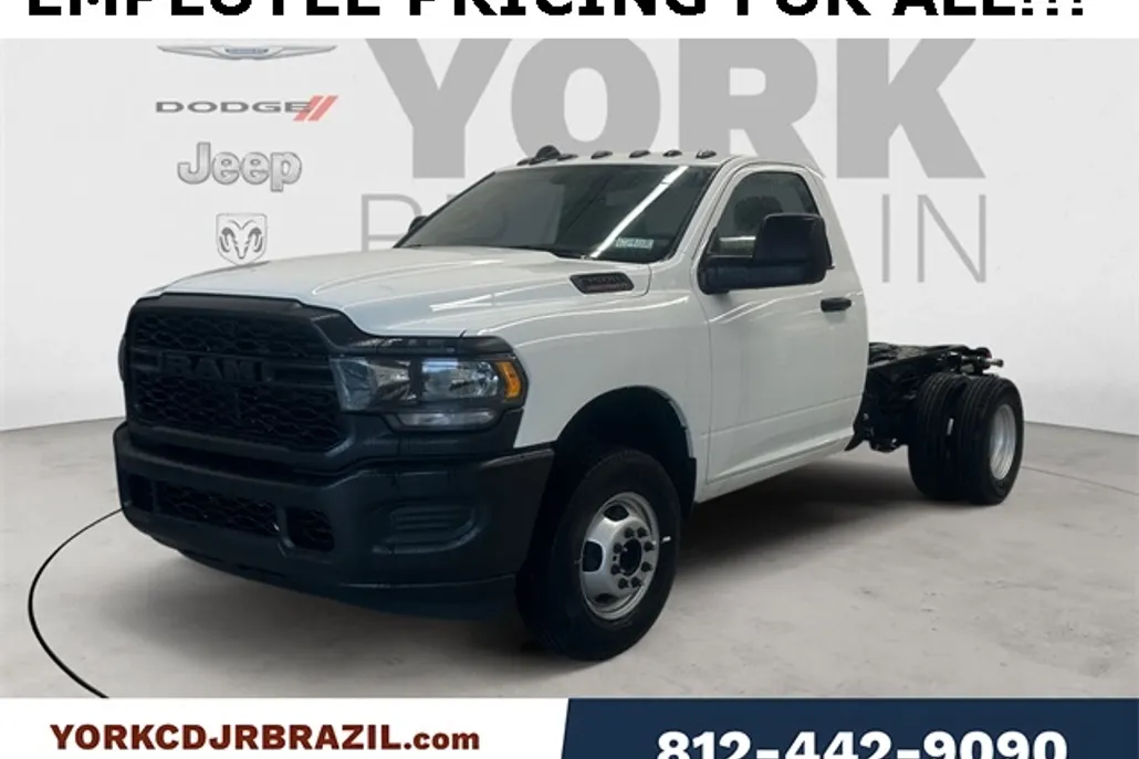 2024 Ram 3500 Tradesman photo 1
