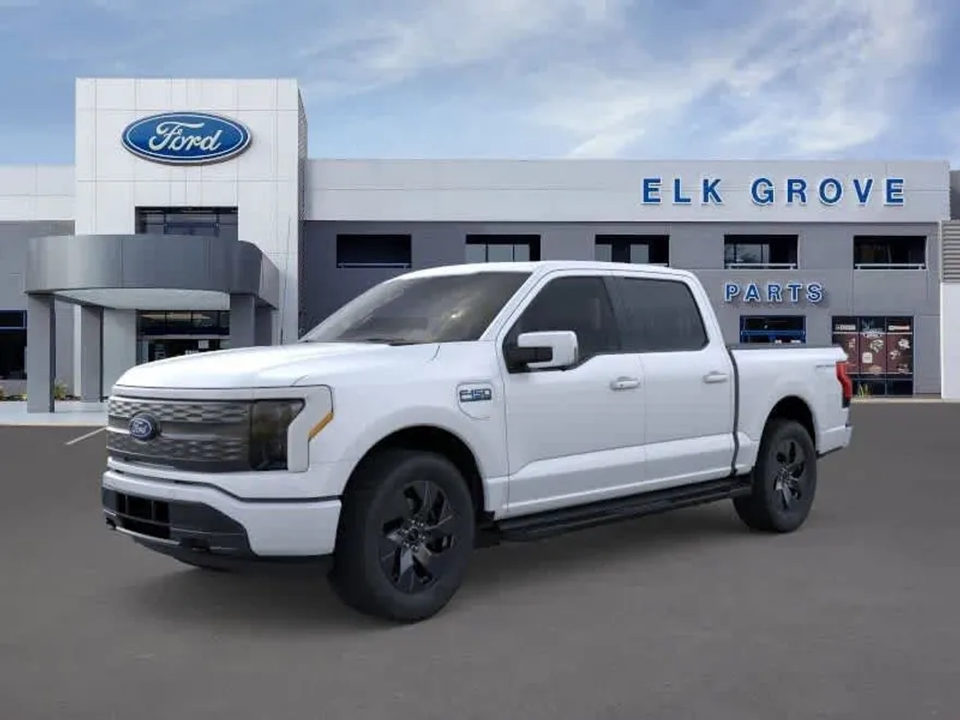 2025 Ford F-150 Lightning Lariat photo 1