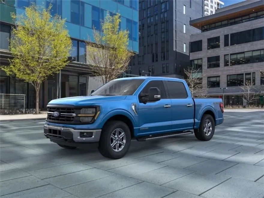 2024 Ford F-150 XLT photo 1