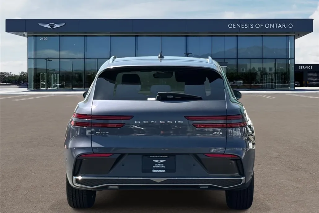 2026 Genesis GV70 2.5T Advanced photo 1