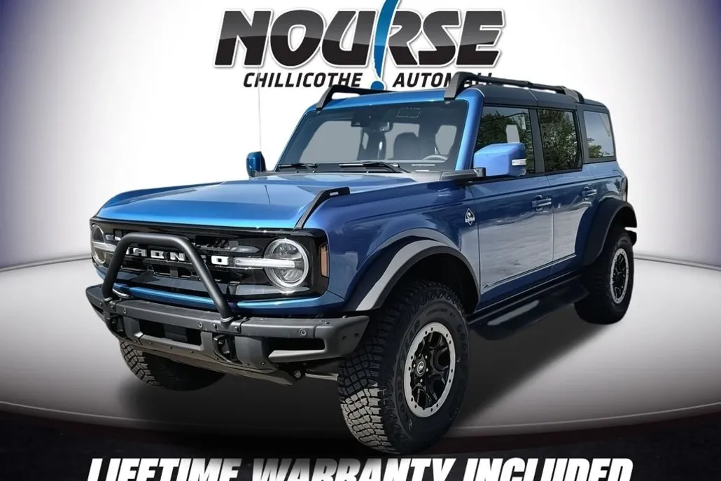 2024 Ford Bronco Outer Banks photo 1