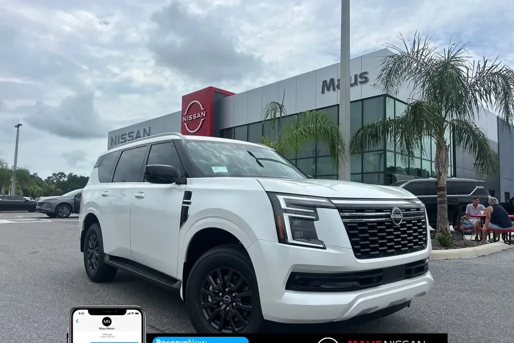 2025 Nissan Armada SV photo 1