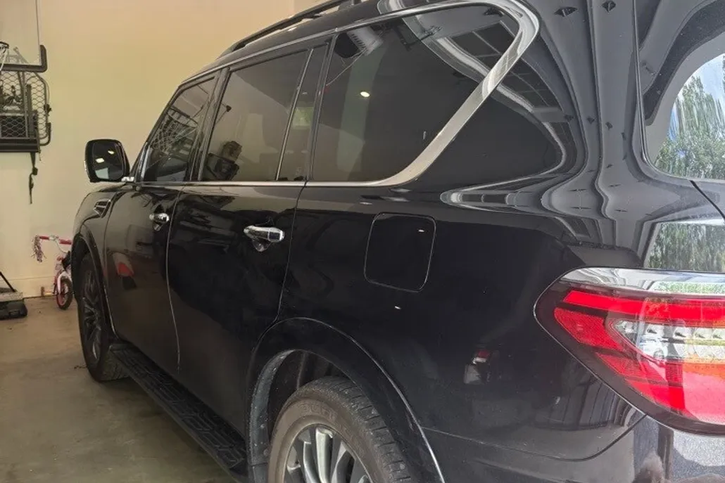 2023 Nissan Armada Platinum photo 1