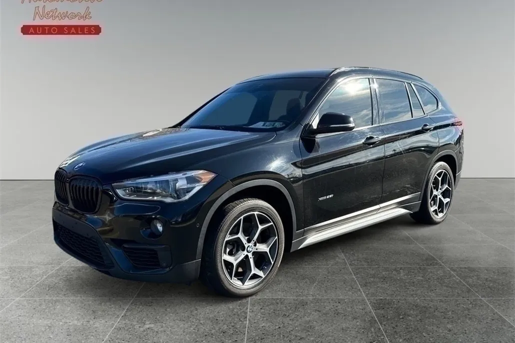2017 Bmw X1 XDrive28i photo 1
