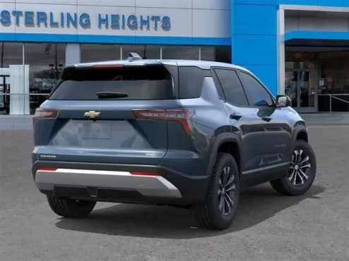 2026 Chevrolet Equinox LT photo 4