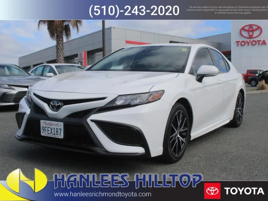 2023 Toyota Camry SE photo 1