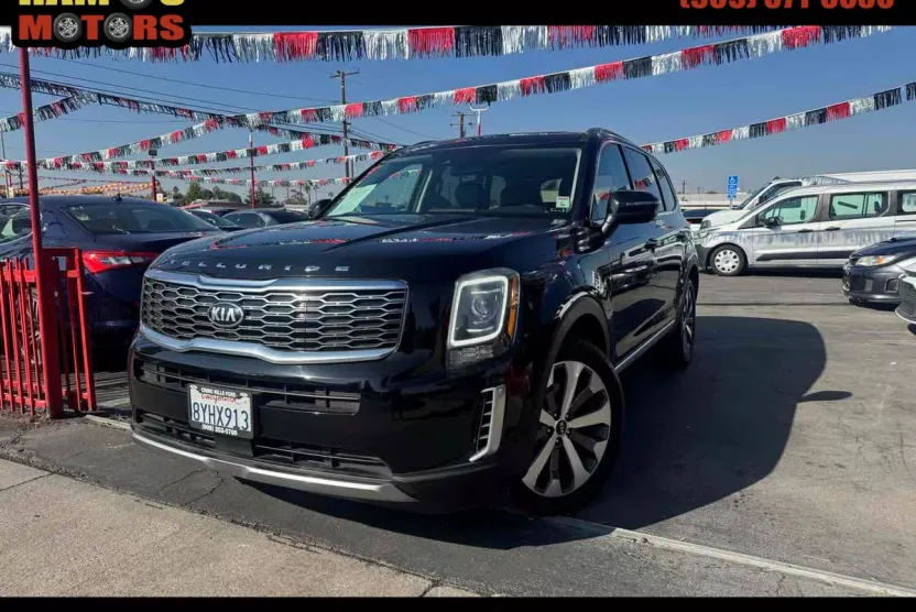2020 Kia Telluride S photo 1