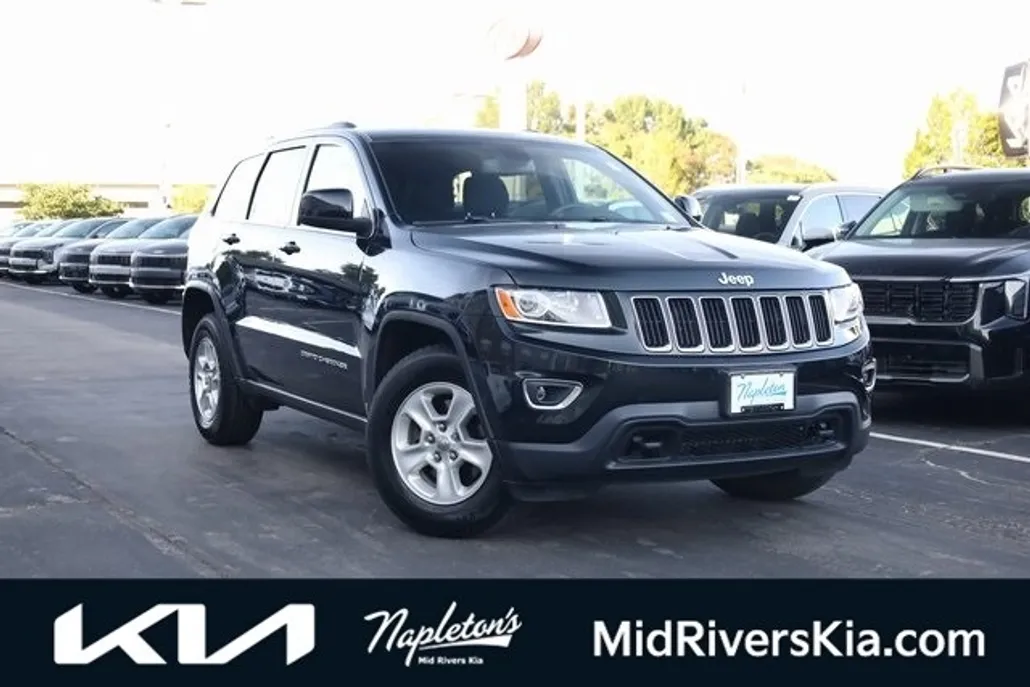 2015 Jeep Grand Cherokee Laredo photo 1