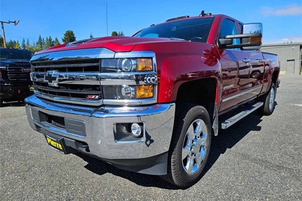 2019 Chevrolet Silverado 2500HD LTZ photo 1