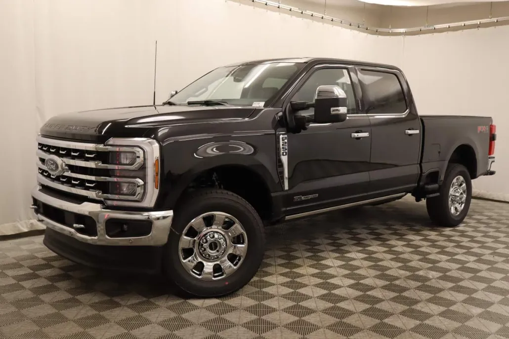 2024 Ford F-250 Lariat photo 1