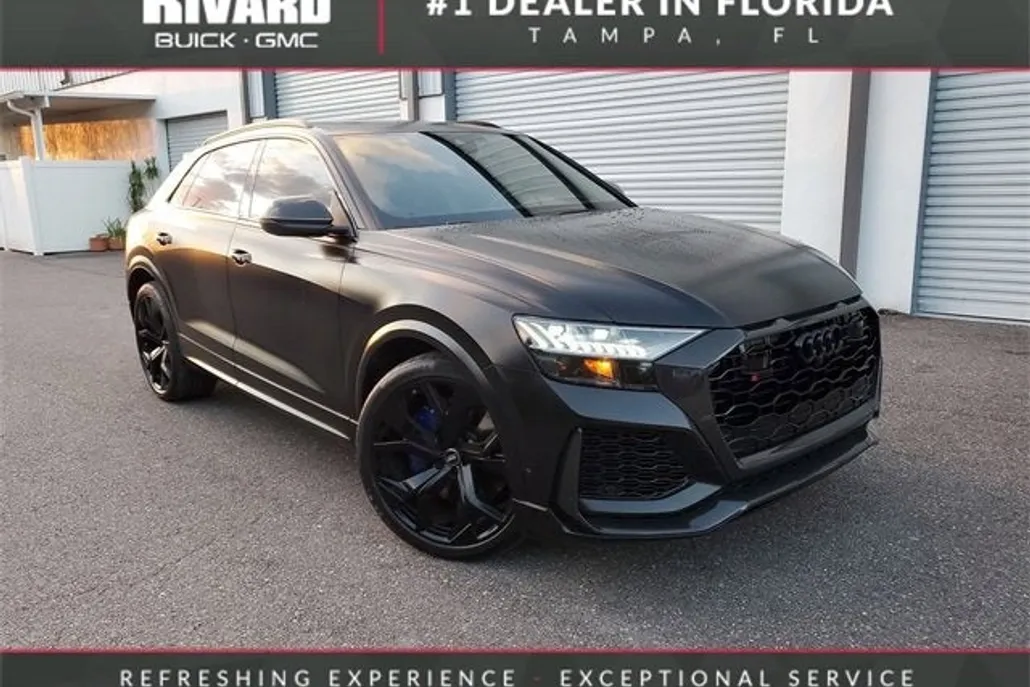 2021 Audi RS Q8 photo 1