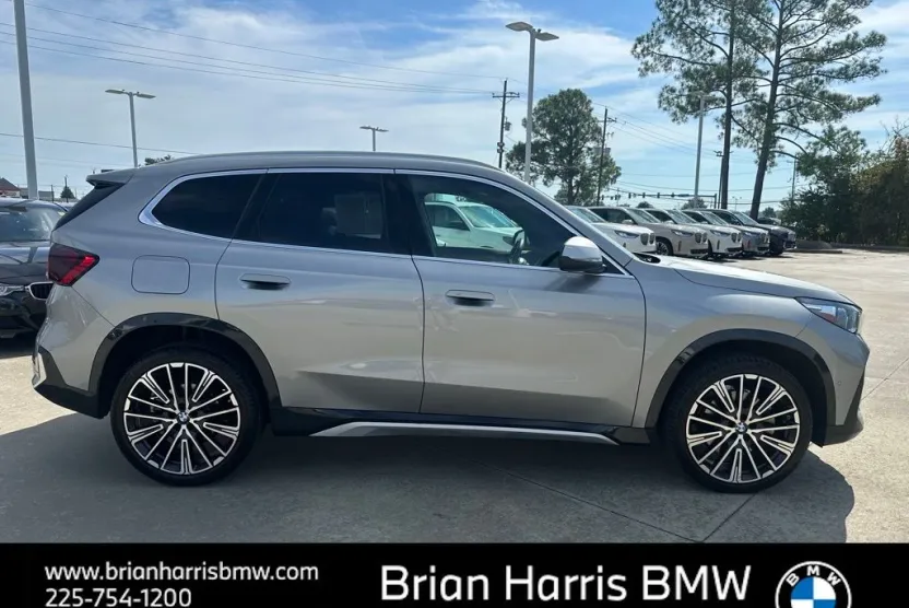 2023 Bmw X1 XDrive28i photo 1