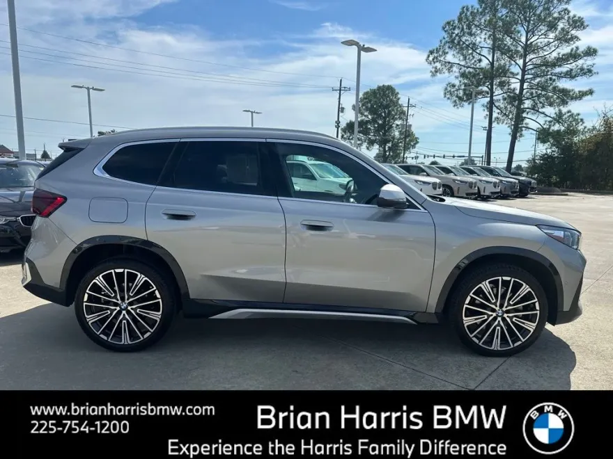 2023 Bmw X1 XDrive28i photo 1