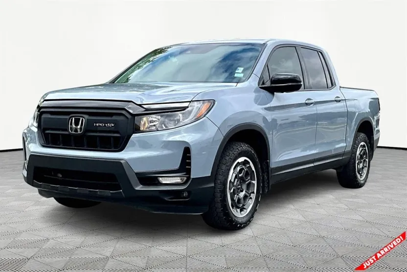 2024 Honda Ridgeline Sport photo 1