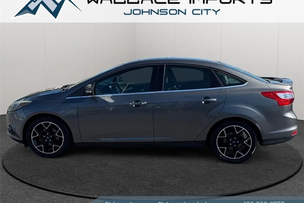 2012 Ford Focus Titanium photo 1
