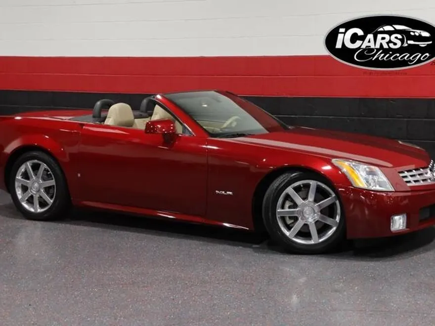 2008 Cadillac XLR photo 1