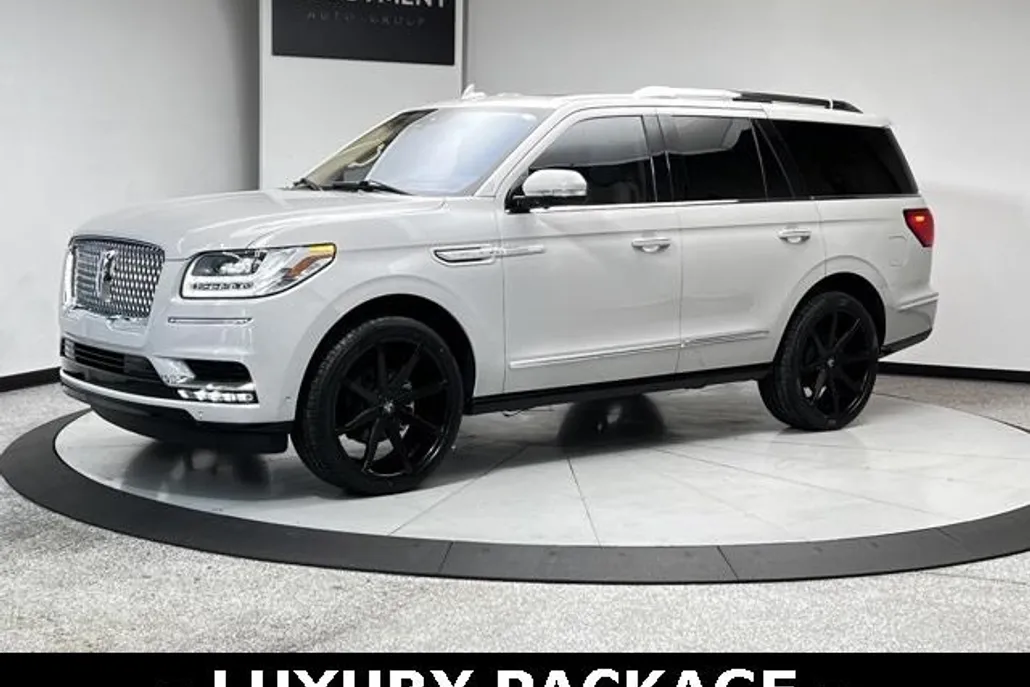 2021 Lincoln Navigator Reserve photo 1