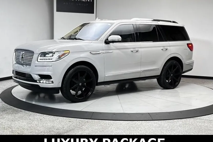 2021 Lincoln Navigator Reserve photo 1