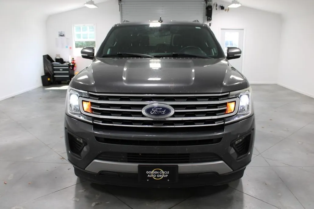 2018 Ford Expedition XLT photo 1
