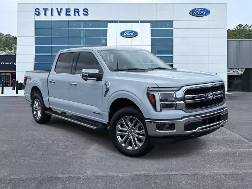 2025 Ford F-150 Lariat photo 1