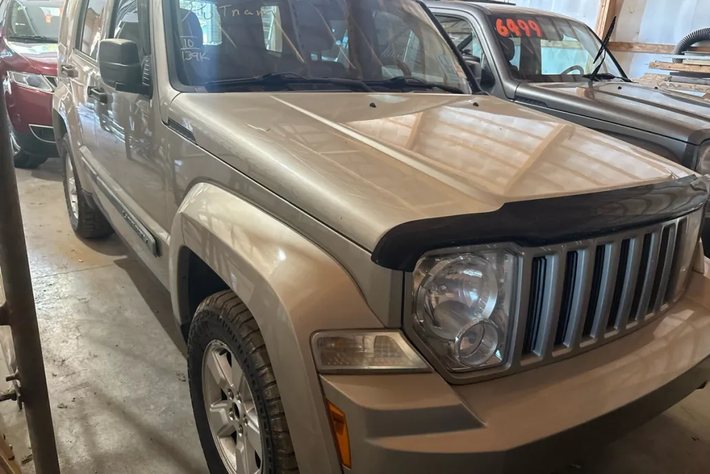 2010 Jeep Liberty Sport photo 1