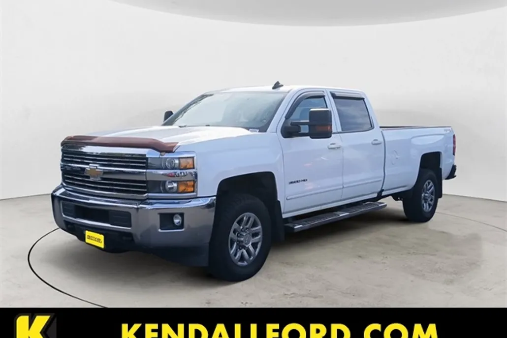 2015 Chevrolet Silverado 3500HD LT photo 1