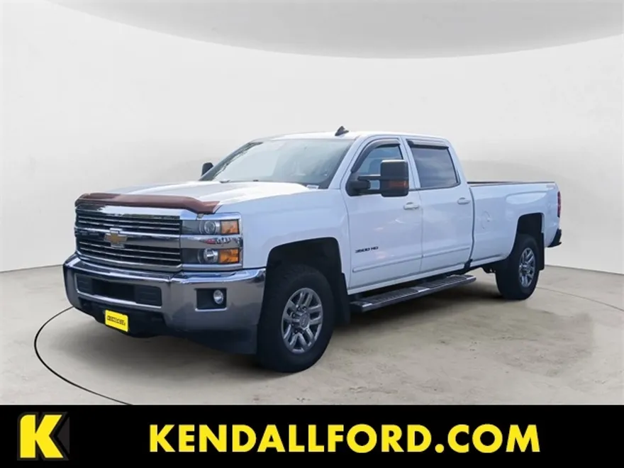 2015 Chevrolet Silverado 3500HD LT photo 1