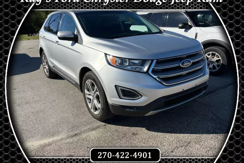 2017 Ford Edge Titanium photo 1