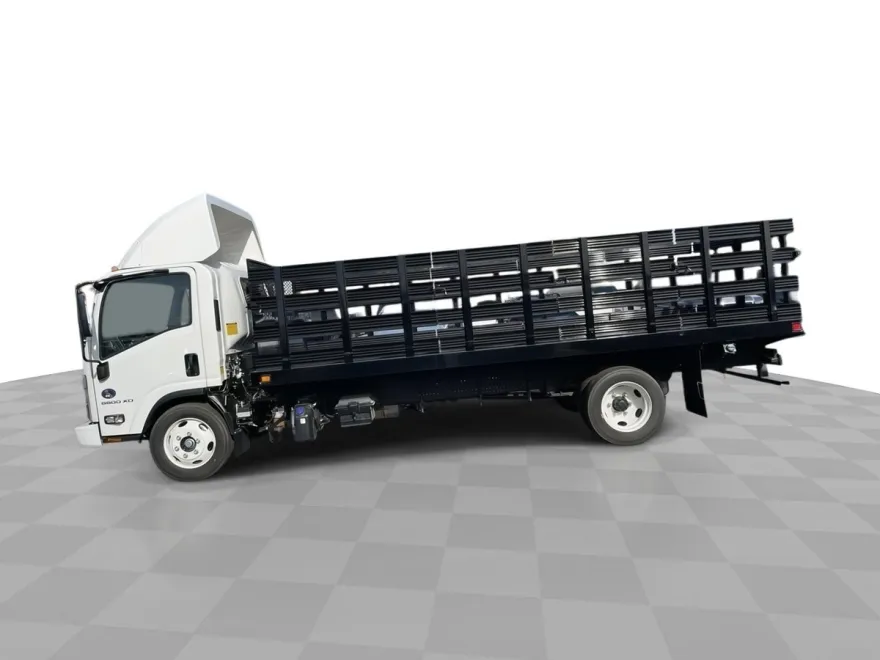 2024 Chevrolet Silverado photo 1