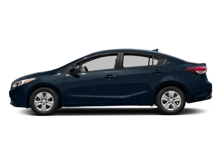 2017 Kia Forte LX Base photo 1