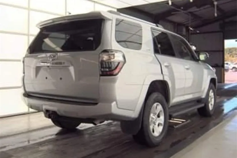 2024 Toyota 4Runner SR5 Premium photo 1