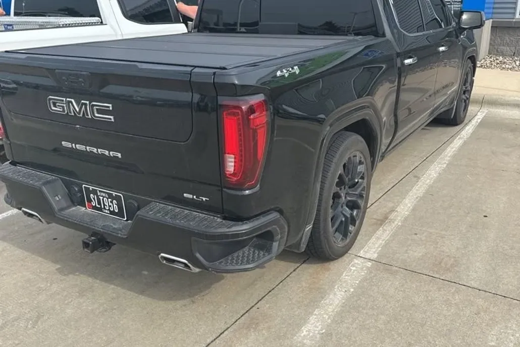 2023 Gmc Sierra 1500 SLT photo 1