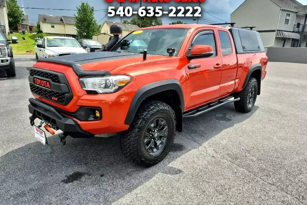 2016 Toyota Tacoma SR5 Access Cab V6 4x4 photo 1