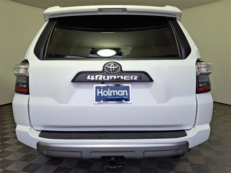 2024 Toyota 4Runner TRD Off-Road 4WD photo 1